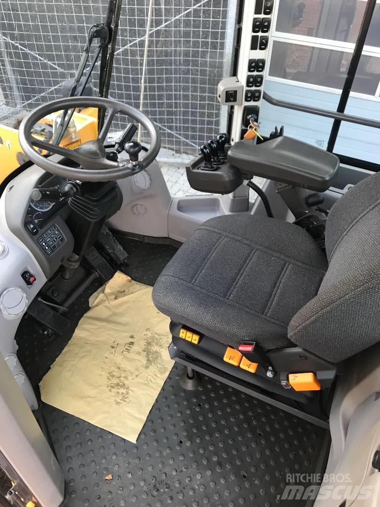 Volvo L120H Kolové nakladače