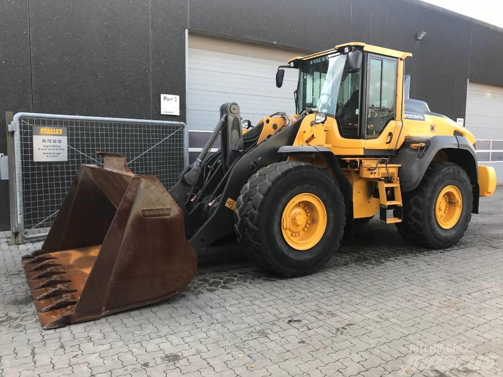 Volvo L120H Kolové nakladače