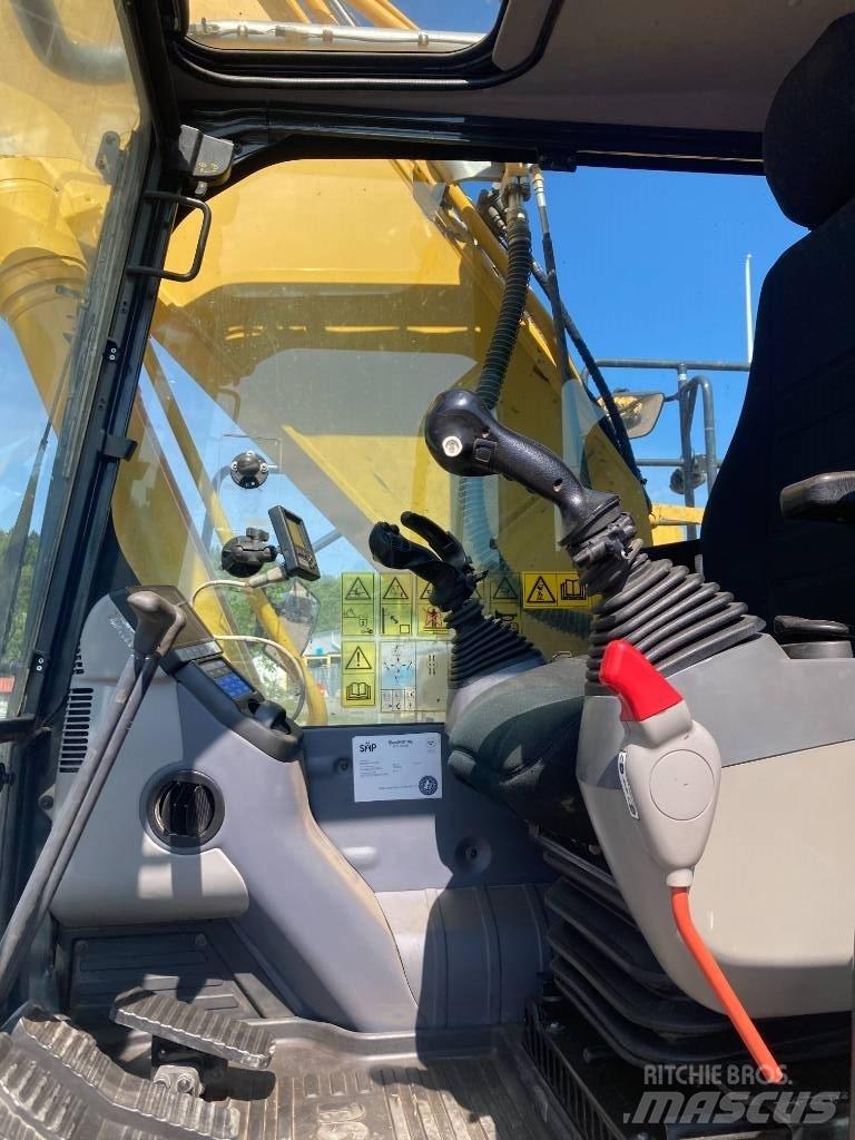 Komatsu PC 210 LC-11 Pásová rýpadla