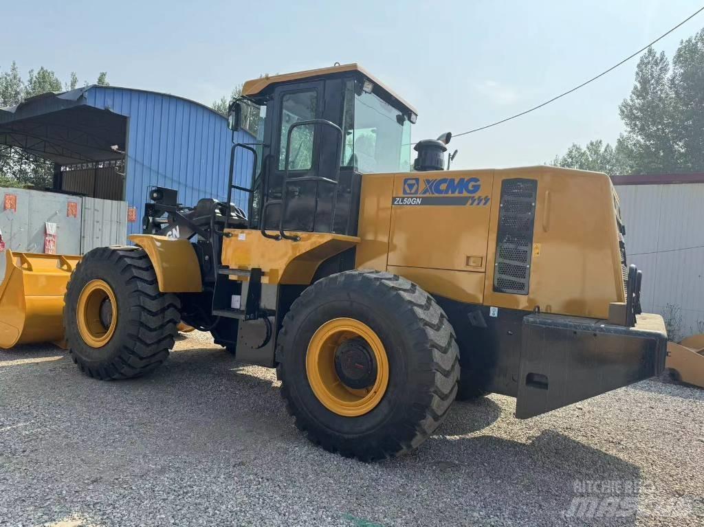 XCMG ZL 50 G Kolové nakladače