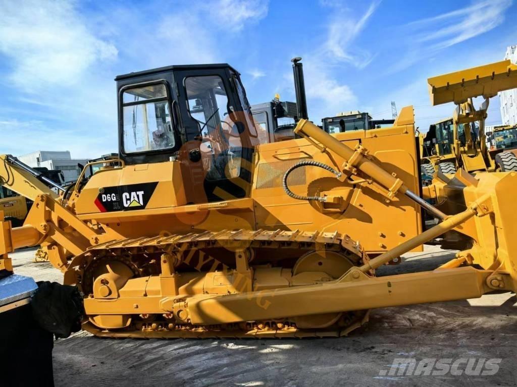 CAT D6G Pásové dozery