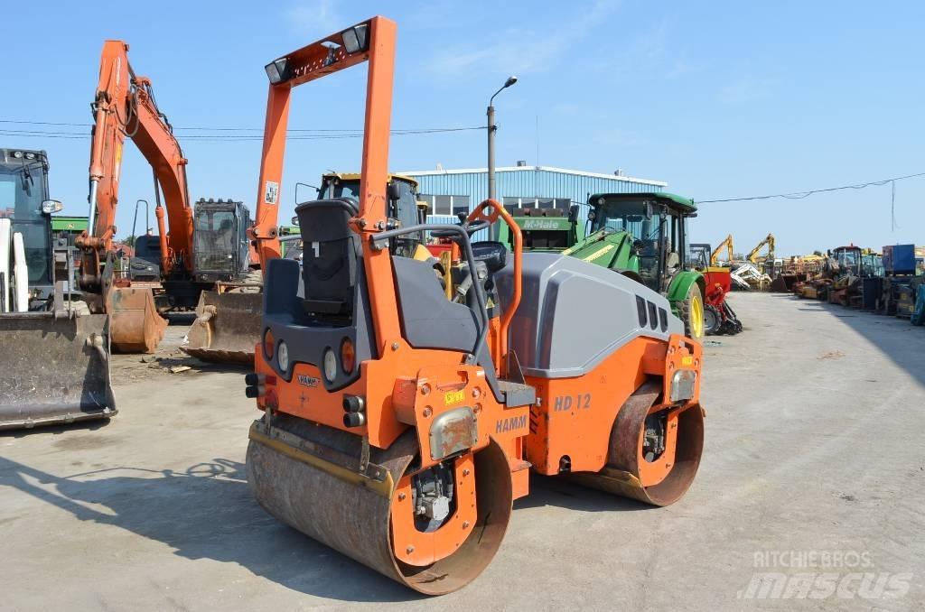 Hamm HD 12 VV Tandemové válce