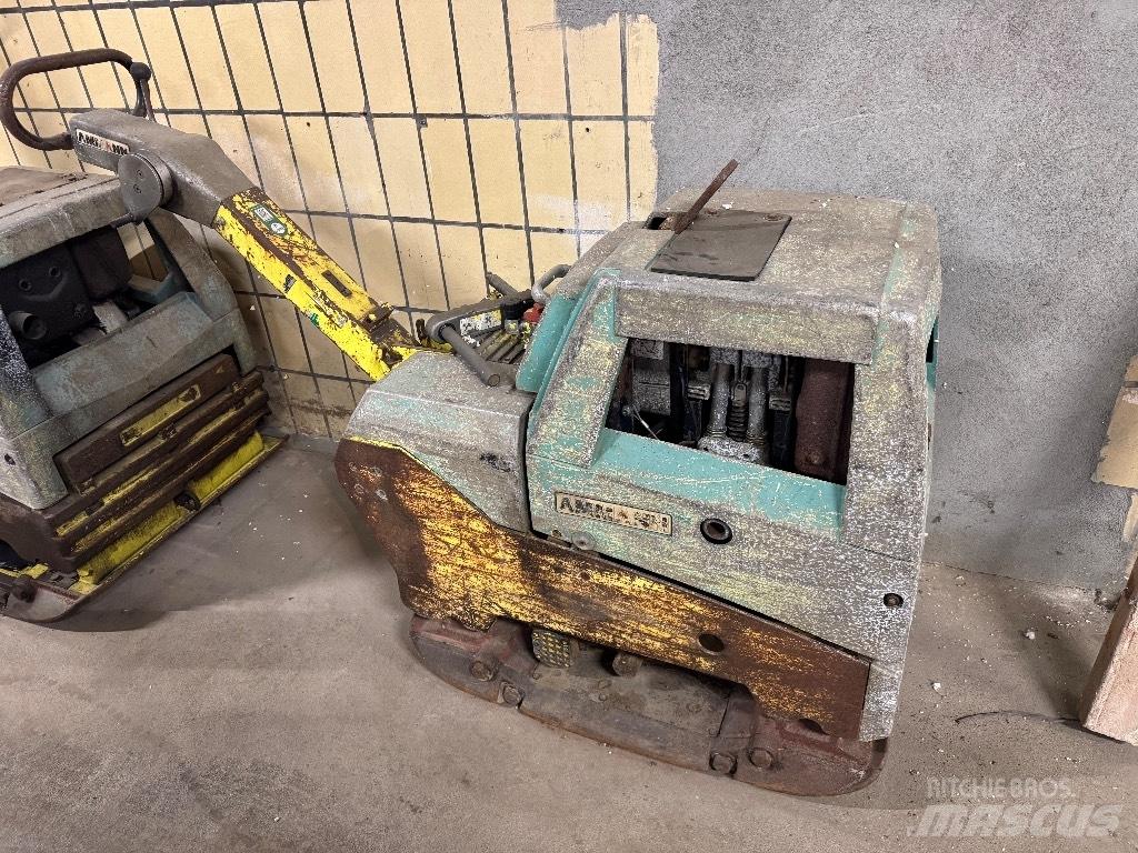 Ammann AVH 6030 Kompaktory