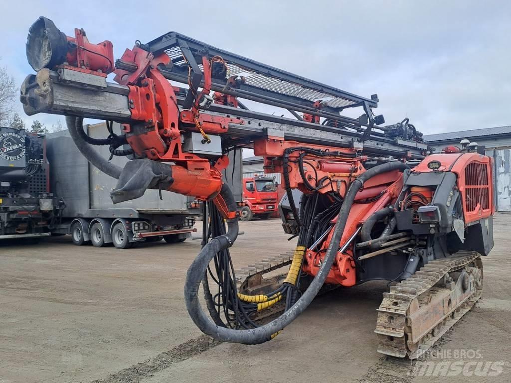 Sandvik DC 410 Ri Povrchové vrtací stroje