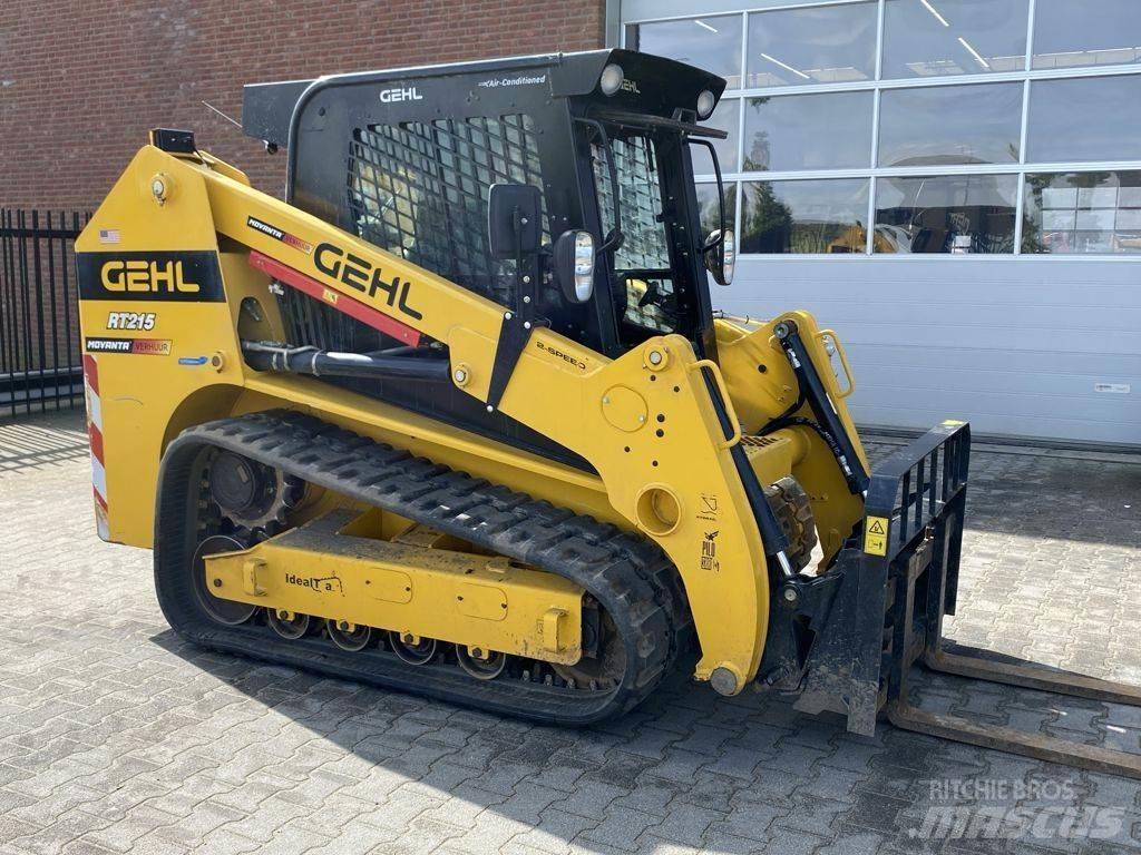 Gehl RT215 Smykem řízené nakladače