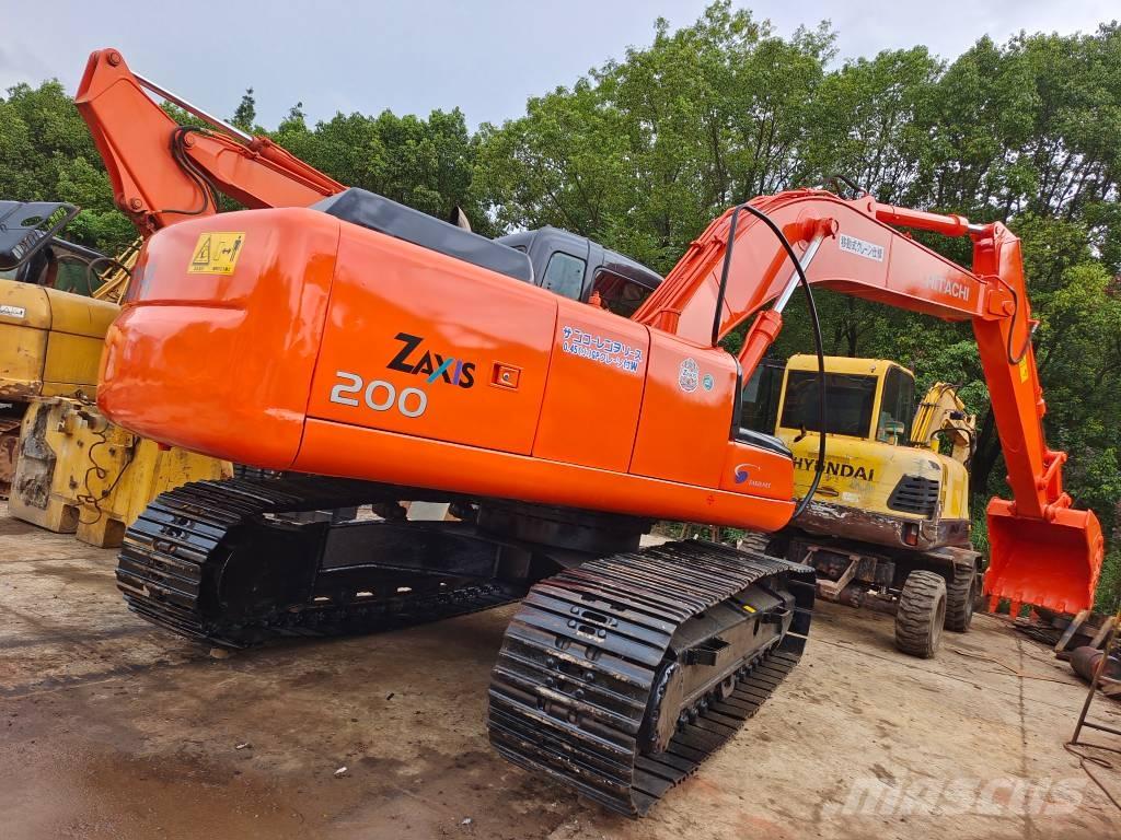 Hitachi EX 200-5 Pásová rýpadla