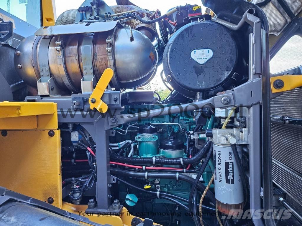 Volvo L 120 H Kolové nakladače