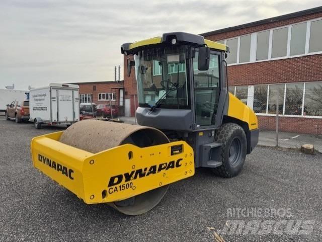 Dynapac CA1500D Tahačové válce