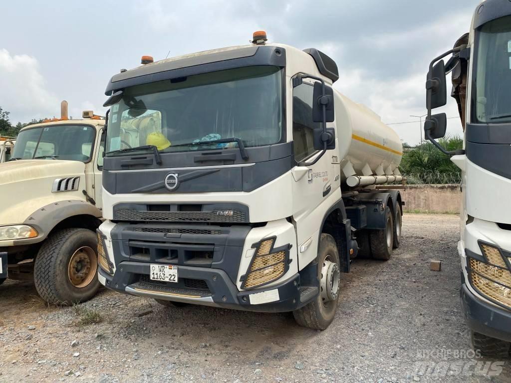 Volvo FMX 400 Cisternové vozy