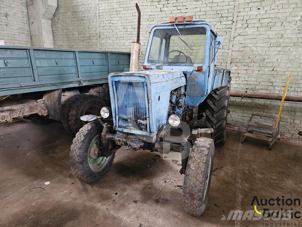 Belarus MTZ 80L Traktory
