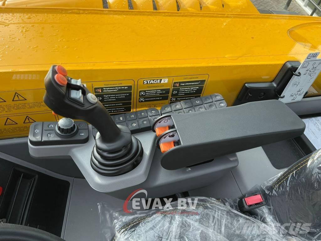 JCB 542-70 AgriXtra Teleskopické nakladače pro zemědělství