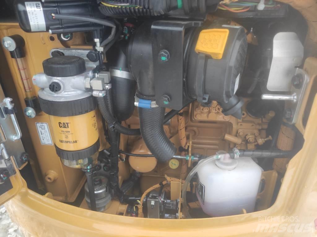 CAT 301.6 Mini rýpadla < 7t
