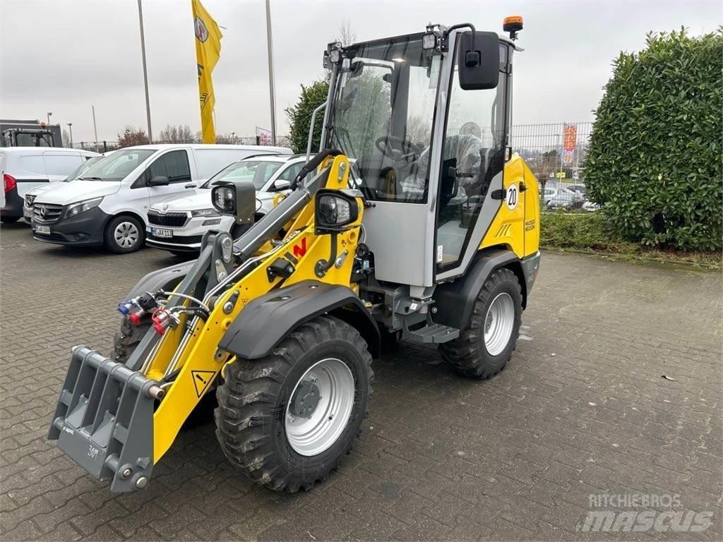 Wacker Neuson WL28 Kolové nakladače