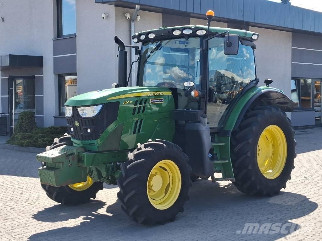 John Deere 6110 R Traktory