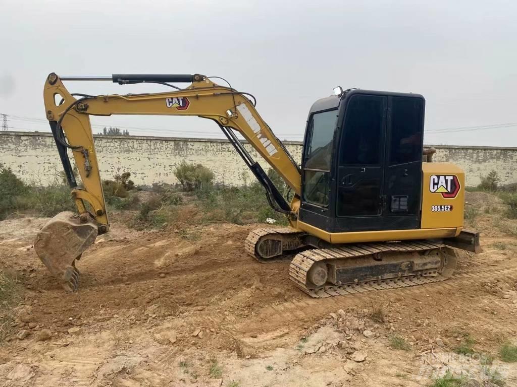 CAT 305.5E2 Mini rýpadla < 7t