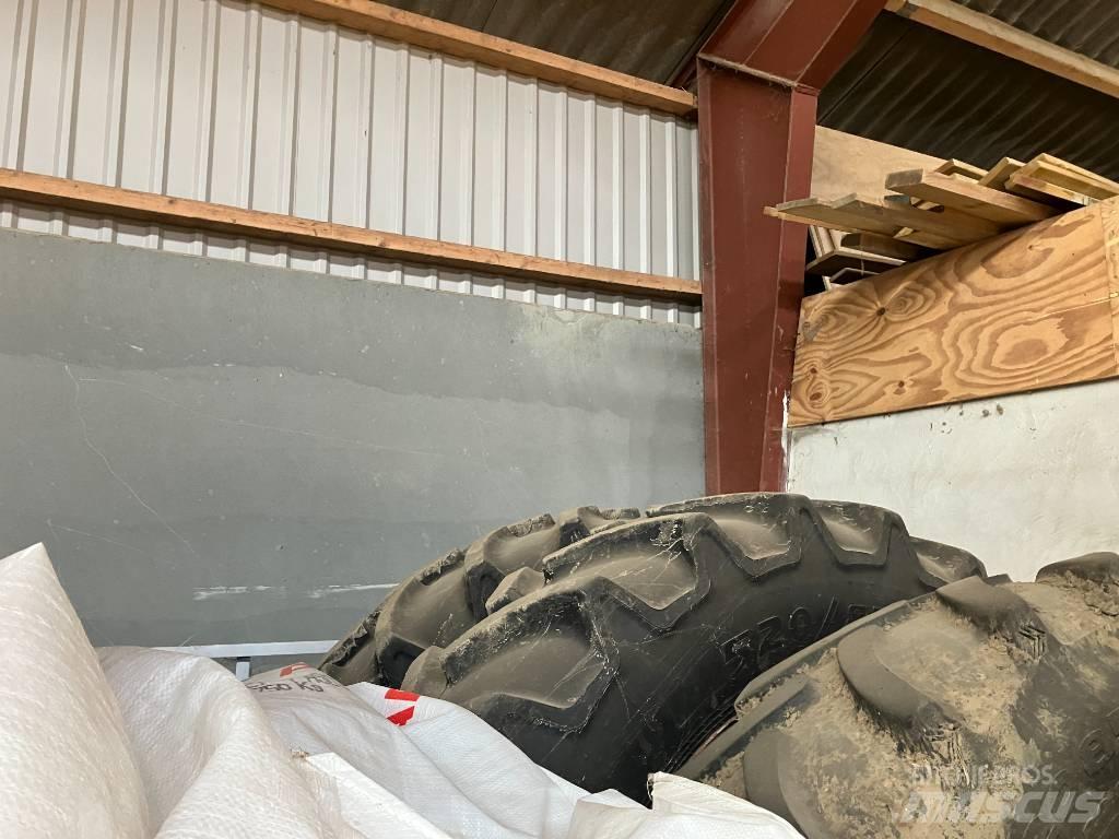  Ukent 520/85R50 Pneumatiky, kola a ráfky