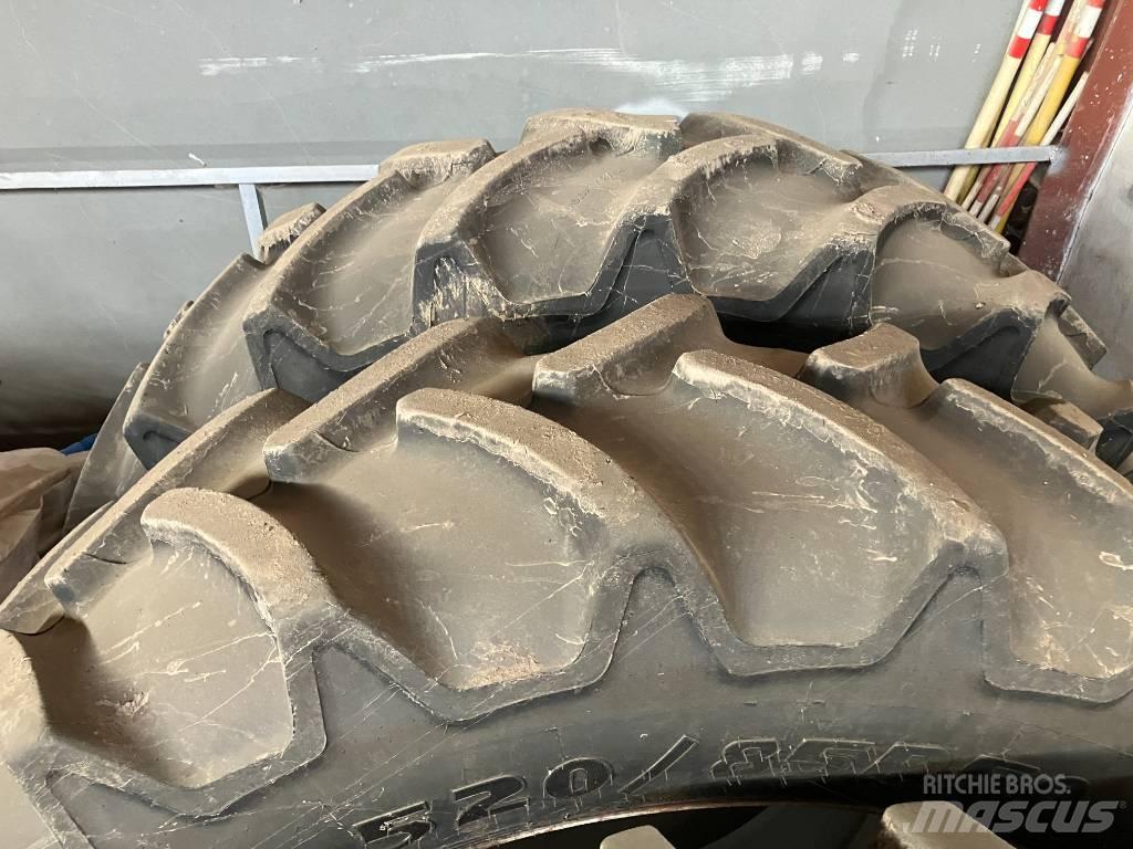  Ukent 520/85R50 Pneumatiky, kola a ráfky