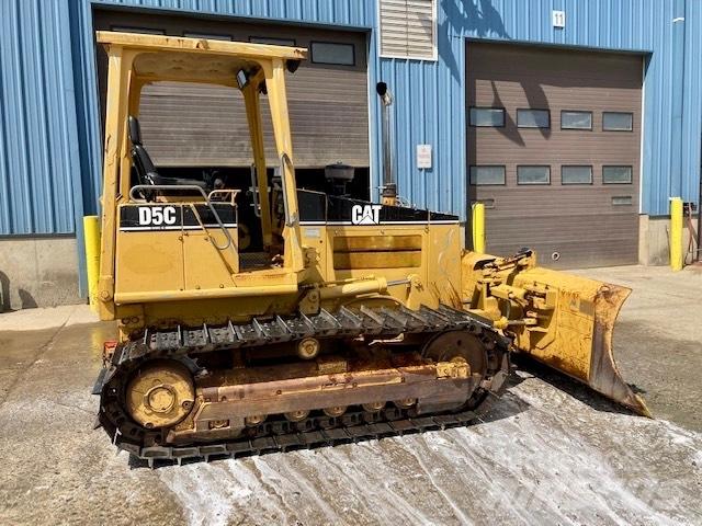 CAT D 5 C Pásové dozery
