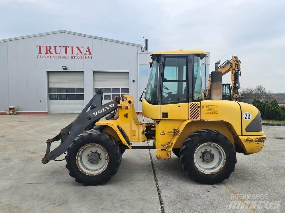 Volvo L 40 B Kolové nakladače