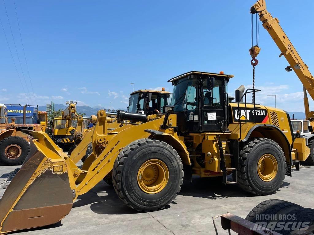 CAT 972M Kolové nakladače