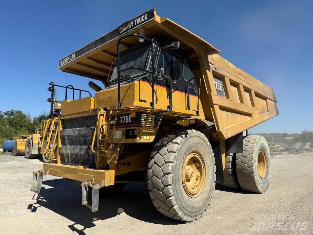 CAT 775 E Pevné dempry