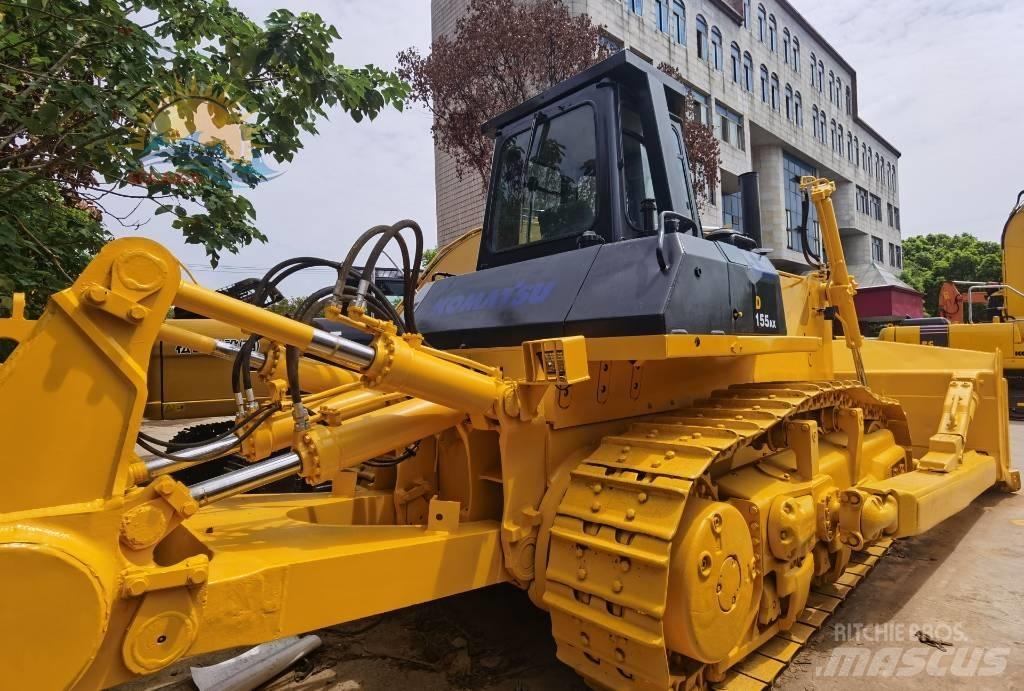 Komatsu D 155 AX Pásové dozery