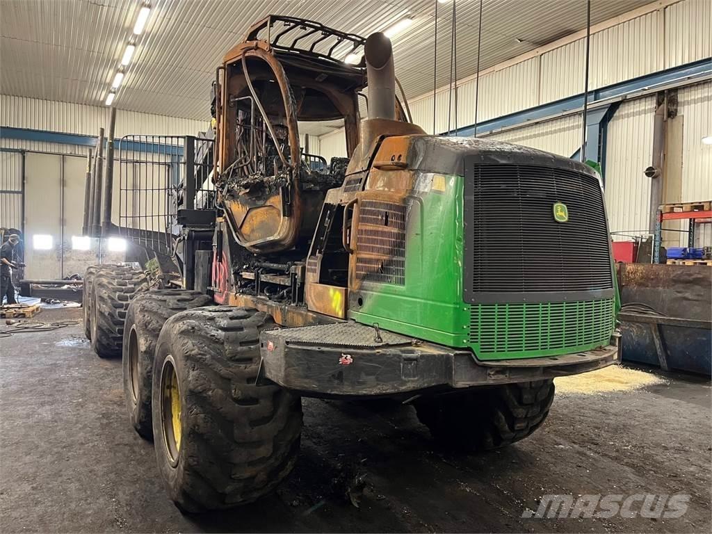 John Deere 1210E Vyvážecí traktory