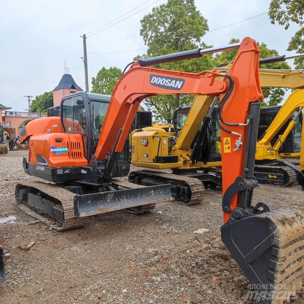 Doosan DX60 Mini rýpadla < 7t