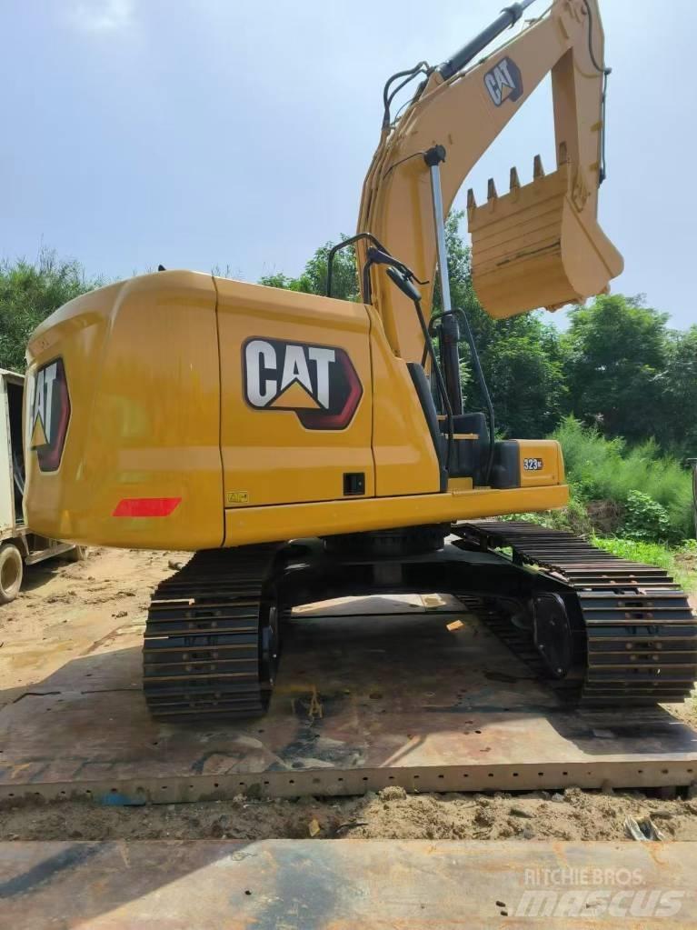 CAT 323 GC Pásová rýpadla