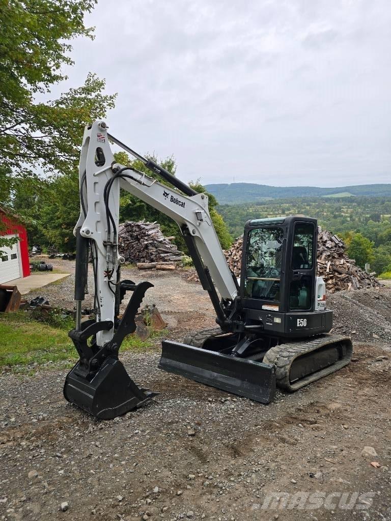 Bobcat E 50 Mini rýpadla < 7t