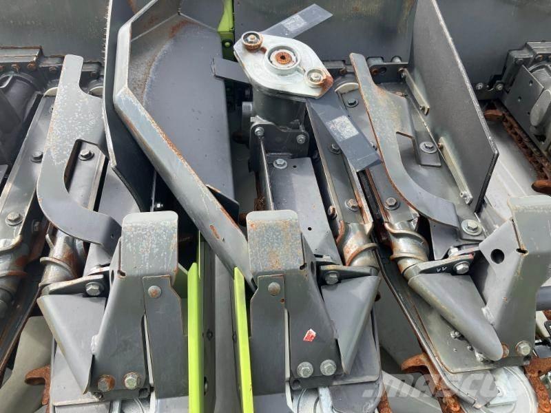 CLAAS CORIO 875 FC Kombajnové hlavice