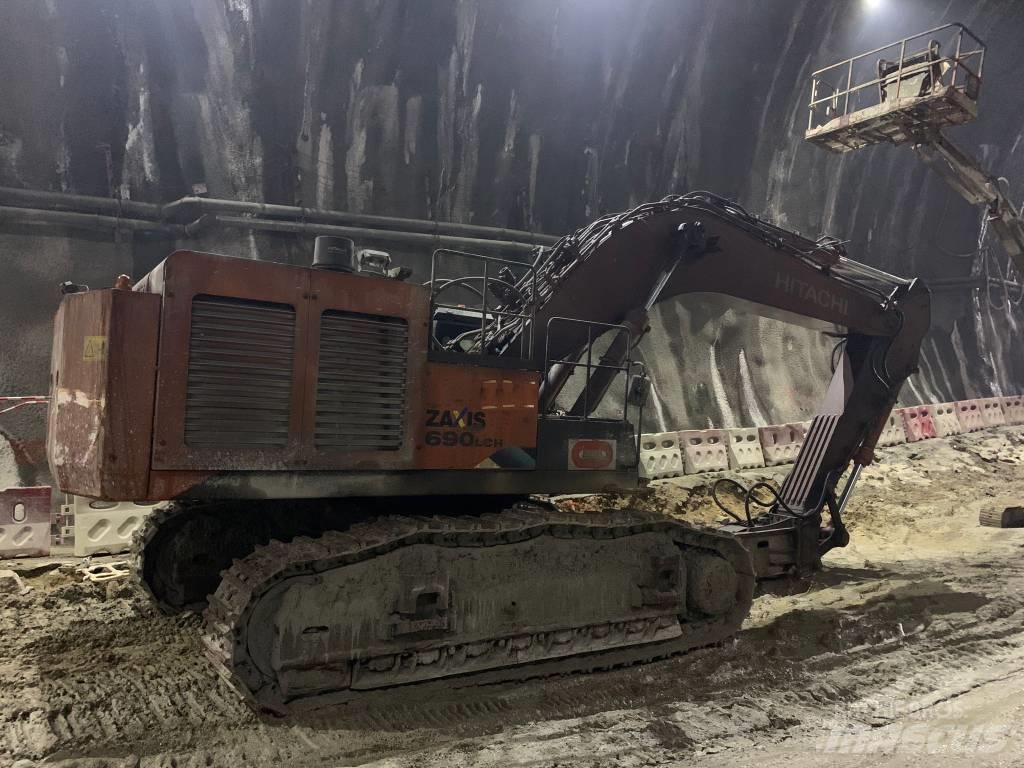 Hitachi ZX690LCH-5A Stavebnictví - ostatní
