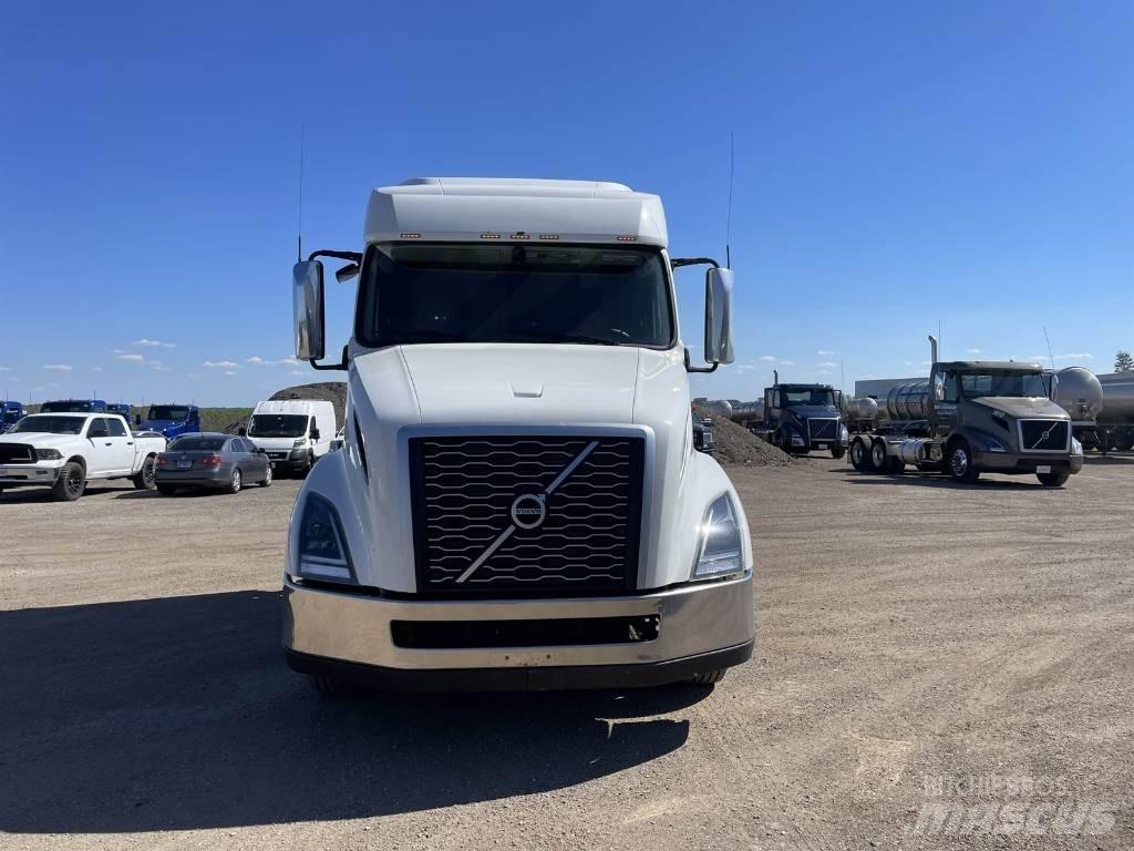 Volvo VNL 740 Tahače