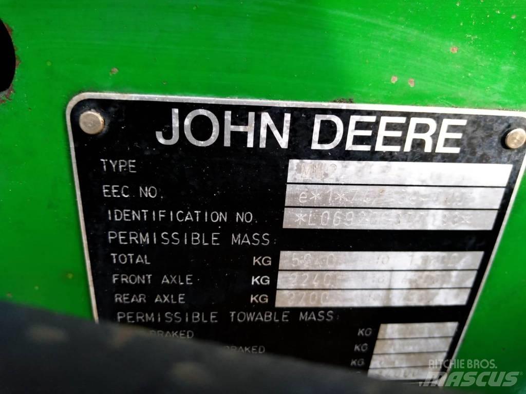 John Deere 6920 Traktory