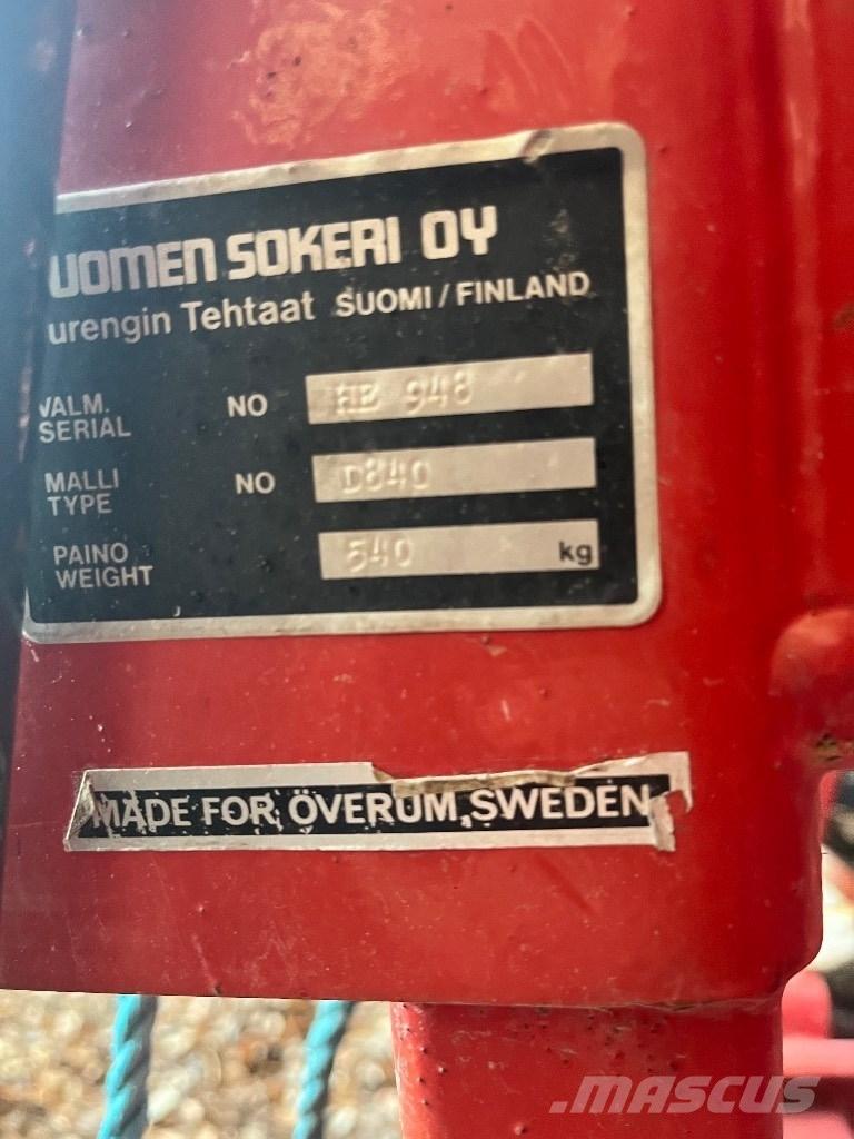 Överum D840 Mechanické secí stroje
