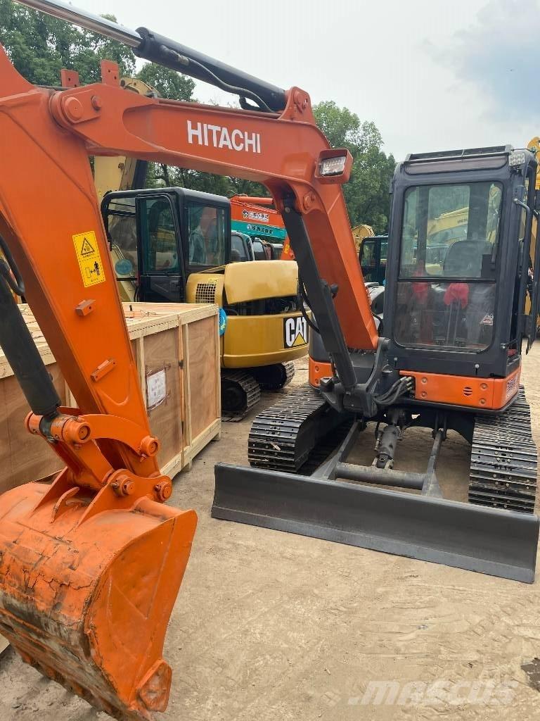 Hitachi ZX 50 U Pásová rýpadla