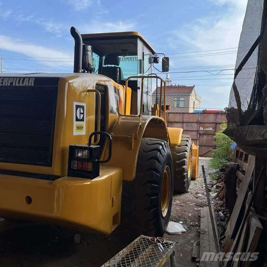 CAT 966 H Kolové nakladače