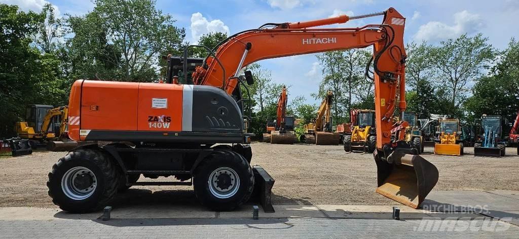 Hitachi ZX140-3 Kolová rýpadla