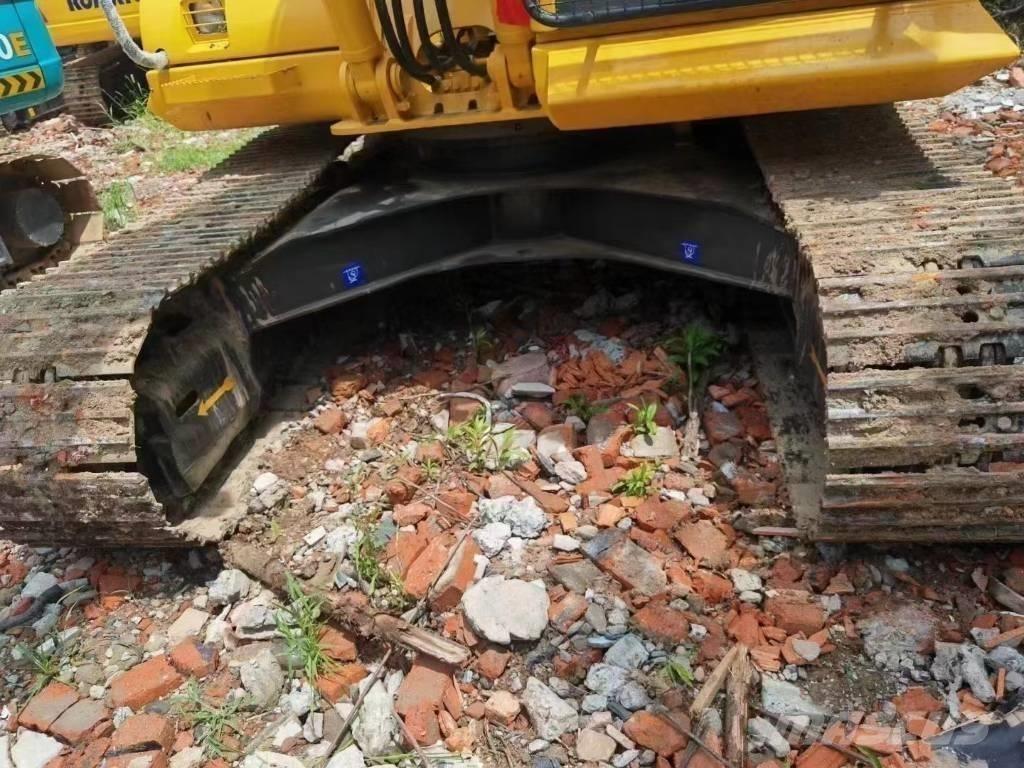 Komatsu PC 130 LC-7 Pásová rýpadla