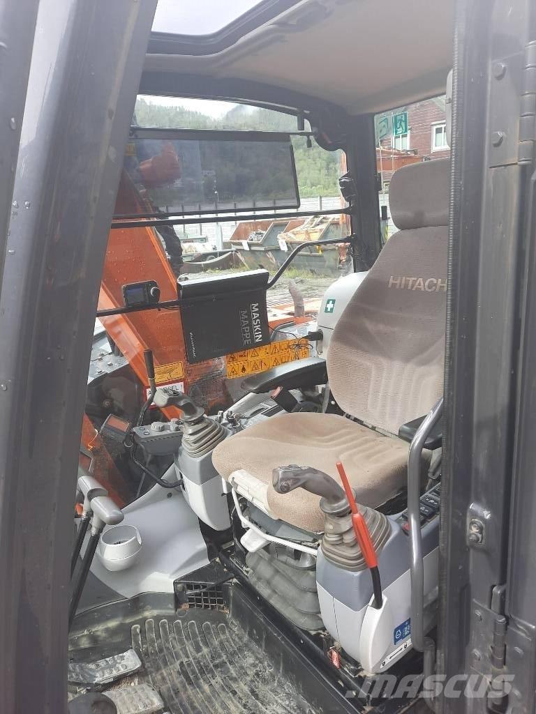 Hitachi ZX 85 US-5 Midi rýpadla 7t - 12t