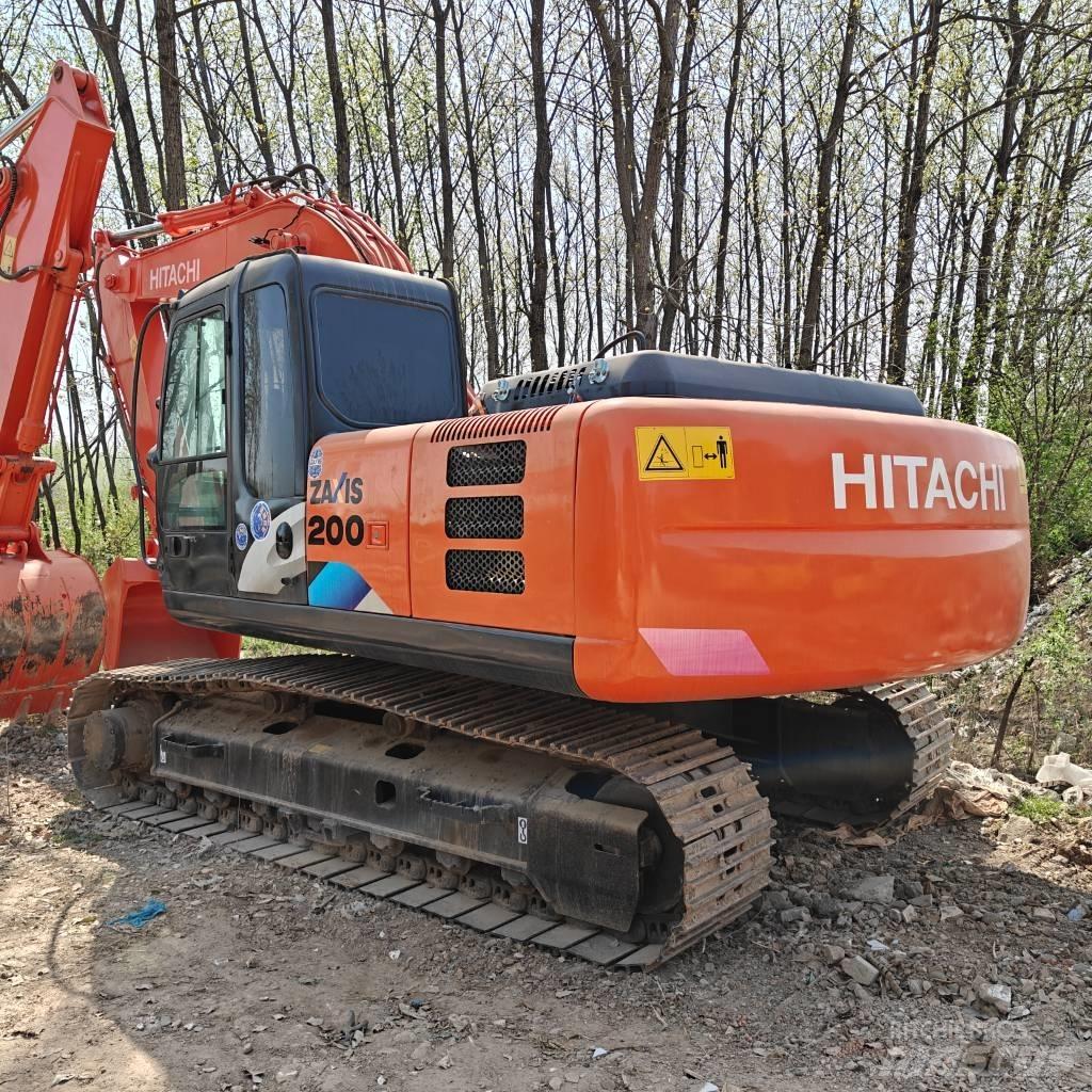 Hitachi 200-5G Pásová rýpadla