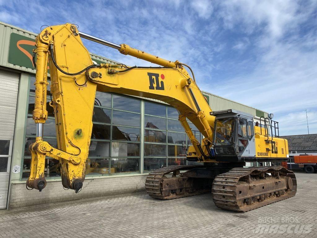 Hitachi EX 800-5 Pásová rýpadla