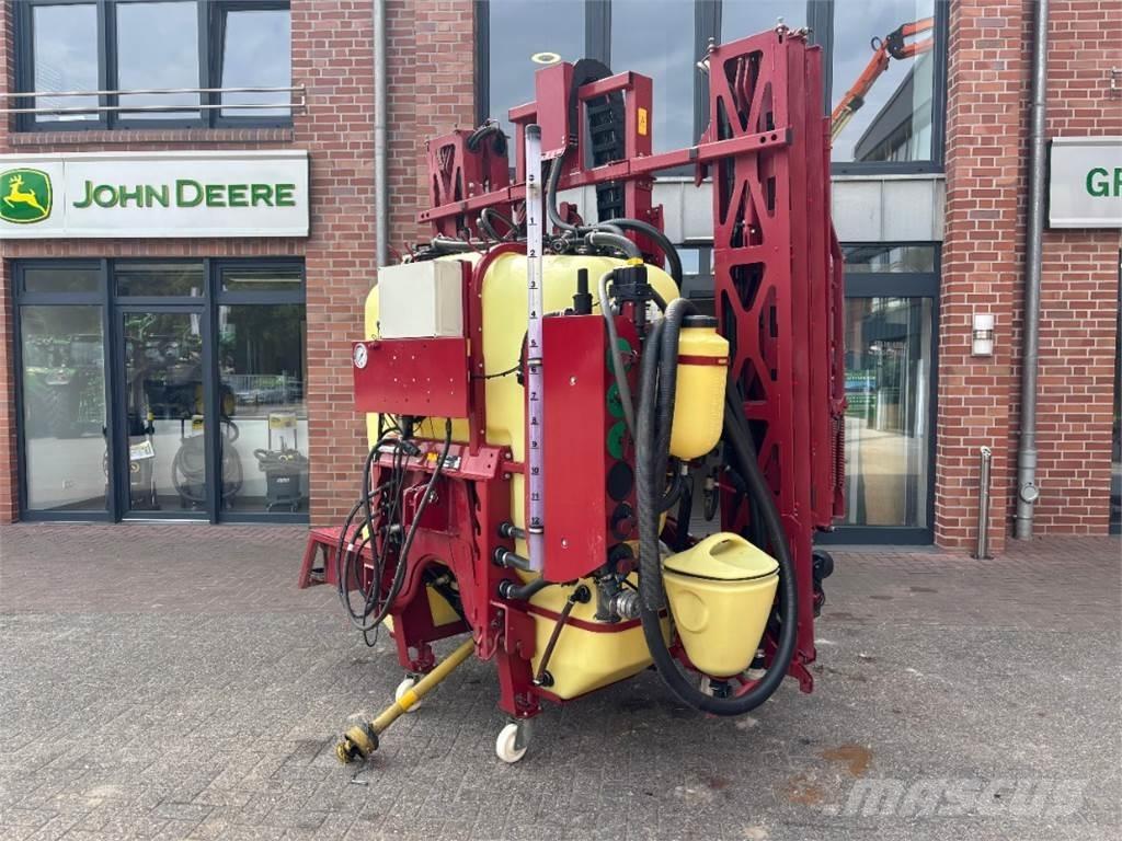 Hardi Master 1200 Tažené postřikovače
