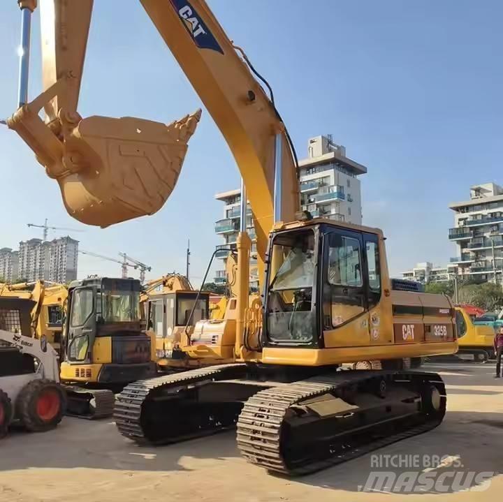 CAT CAT323B Midi rýpadla 7t - 12t