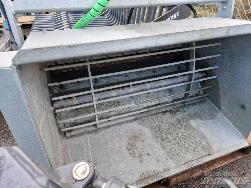  Sandspridare Vals Další nakladače, rypadla a příslušenství