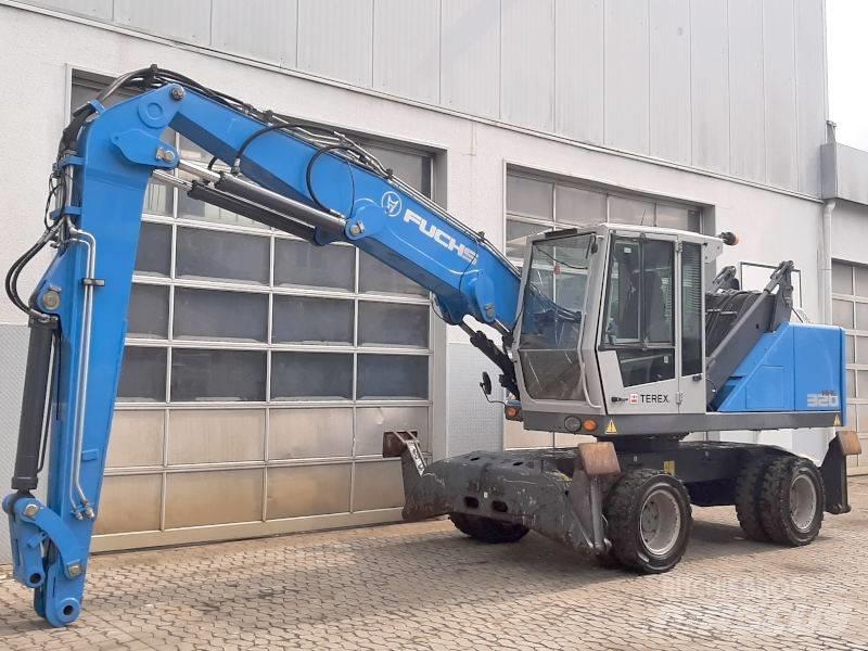 Fuchs MHL 320 F Stroje pro manipulaci s odpadem