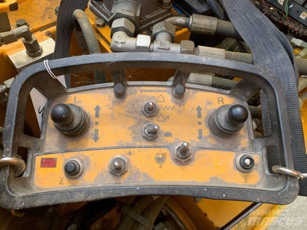 JCB VM 1500 Tandemové válce