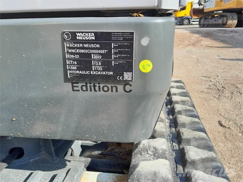 Wacker Neuson ET16 Mini rýpadla < 7t