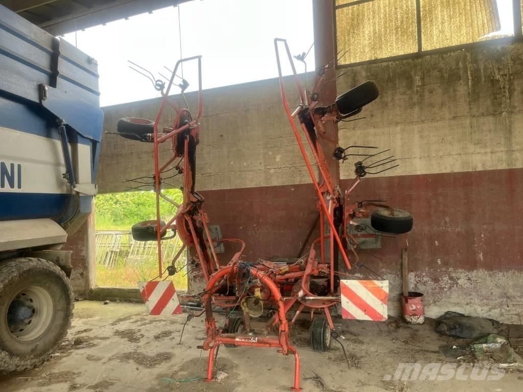 Lely TH 680 Obraceče a shrabovače sena