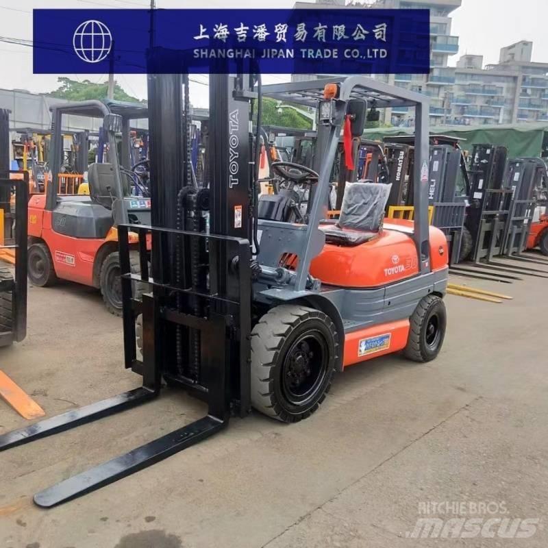 Toyota 6 F Dieselové vozíky